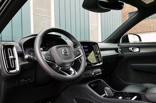 Volvo XC40 Rijklaarprijs-Garantie Panorama dak Leder led 360 Camera Navigatie Trekhaak - afbeelding nr 12