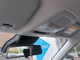 MG ZS EV Comfort 45 kWh | Navi | Apple Carplay+Android Auto | Airco | Adap. Cruise | Bluetooth Carkit+Streaming | Keyless Entry | Pdc | Licht+Rijstrooksensor | 16''lm - afbeelding nr 23