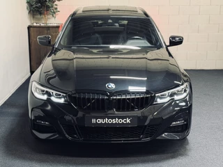 BMW 3 Serie BMW 3 Serie Touring 320i M-Sport | 20