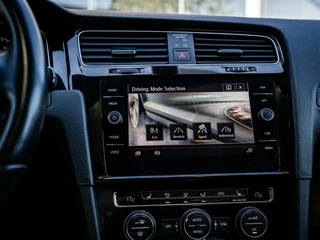 Volkswagen Golf Volkswagen Golf 2.0 TSI GTI Performance|PANO|ACC|19''|CAMERA - afbeelding nr 23