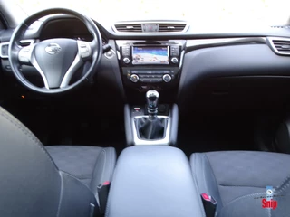 Nissan QASHQAI Nissan Qashqai 1.6 Connect Edition Nav,Leer,Pano,Trekhaak,enz. - afbeelding nr 3