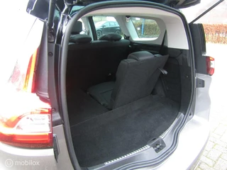 Renault Grand Scénic Renault Grand Scenic 1.3 TCe Initiale Paris 7p. - afbeelding nr 26