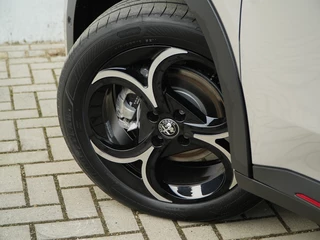 Alfa Romeo Junior Alfa Romeo Junior 1.2 Turbo 136 PK Ibrida Speciale | Pano | Techno - afbeelding nr 21