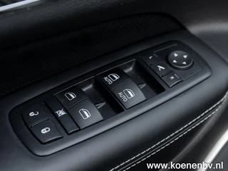 Jeep Grand Cherokee Jeep Grand Cherokee 6.4i SRT8 4x4 Automaat 468pk LPG G3 - afbeelding nr 32