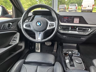 BMW 1 Serie | Navi | Sportinterieur | Stoelverw.| Head-up | Leder | M-Sport - Model 2020 - afbeelding nr 6