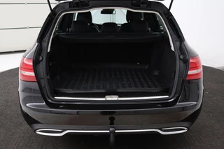 Mercedes-Benz C-Klasse Mercedes-Benz C-klasse 180 Avantgarde | Stoelverwarming | Trekhaak |  Navigatie | Park Assist | Climate control | Dodehoek detectie | Comfortstoelen | Half leder - afbeelding nr 10