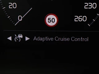 Volvo XC40 Volvo XC40 1.5 T5 Recharge Business Pro | Panoramadak | Stoel & stuurverwarming | Trekhaak | 360 camera | Adaptive cruise | Harman/Kardon | Carplay | Navigatie | Full LED - afbeelding nr 20
