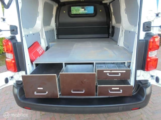 Citroën Jumpy Citroen Jumpy bestel 1.6 BlueHDI 95 M Club Inrichting - afbeelding nr 24