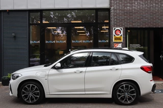 BMW X1 Pano/Keyless/Navi/Leder Dakota/LED/DAB/19