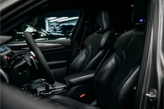 BMW X4 Zeer rijk uitgevoerde BMW X4 M Competition - afbeelding nr 17