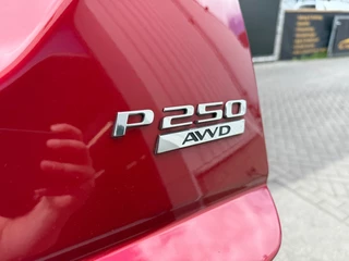 Jaguar E-PACE Jaguar E-PACE 2.0 P250 AWD R-Dynamic HSE - afbeelding nr 32