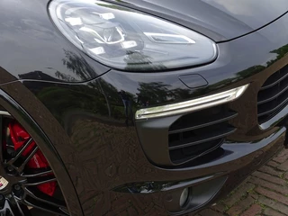 Porsche Cayenne Porsche Cayenne 3.0 S E-Hybrid 333PK PDK Sport Design / 2015 / LED *NAP* - afbeelding nr 61