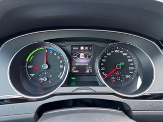 Volkswagen Passat - afbeelding nr 17
