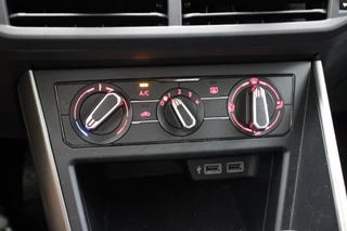Volkswagen Polo Volkswagen Polo 1.0 TSI Comfortline - Carplay, adaptive cruise, LM Velgen - afbeelding nr 19
