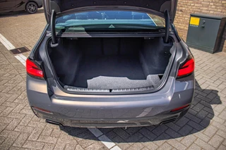 BMW 5 Serie BMW 5-serie 520i M-Sport,schuifdak,H&K,BTW,NAP,Sportseats - afbeelding nr 26