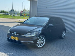 Volkswagen Golf Volkswagen Golf 1.0 TSI Highline Business R - afbeelding nr 2