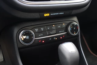Ford Fiesta Ford Fiesta 1.0 EcoBoost Hybrid ST-Line X 125pk | Winterpack | Camera | Automaat - afbeelding nr 32