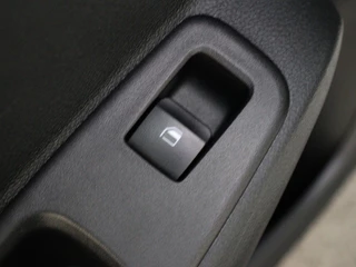 Hyundai i10 Hyundai i10 1.0 Comfort | Stoel/Stuurverwarming | Airco | Carplay navigatie - afbeelding nr 16