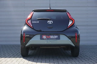 Toyota Aygo Toyota Aygo X 72PK Pulse AUTOMAAT CARPLAY | STOELVERW. | CAMERA | ADAPTIVE! - afbeelding nr 4