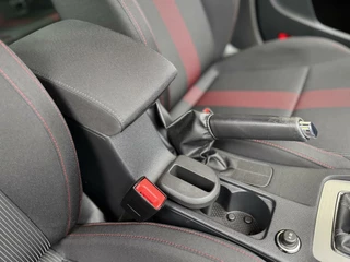 Škoda Octavia Skoda Octavia Combi 1.0 TSI Sport Navigatiesysteem | Trekhaak | Apple CarPlay | Climate control | Cruise control | Getint glas | Parkeersensoren achter - afbeelding nr 45