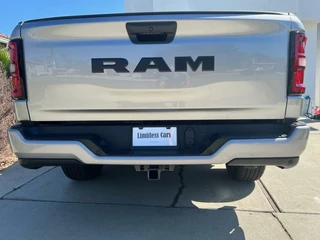 Dodge Ram 1500 Dodge Ram 1500 Night edition 3.6L E-torque 2025 Model - afbeelding nr 6