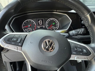 Volkswagen T-Cross Volkswagen T-Cross 1.0 TSI Style CAMERA | CARPLAY | PDC | CRUISE | AIRCO | NWE APK - afbeelding nr 20