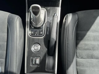 Mitsubishi Outlander Mitsubishi Outlander 2.0 PHEV Executive Edition Camera Navigatie systeem Cruise Led verlichting - afbeelding nr 26