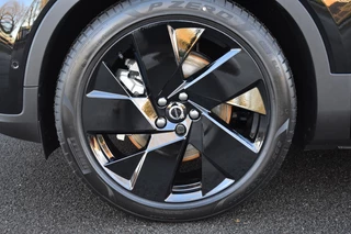 Volvo EX40 Volvo EX40 Extended Ultra Black Edition 252pk/82kWh | HEICO Verlaagd | Trek - afbeelding nr 8