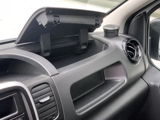 Renault Trafic Renault TRAFIC 2.0 dCi 120 T29 L2H1 Thermo King Elektrisch incl standkoeling Koelen en vriezen Airco Bluetooth Usb media - afbeelding nr 29