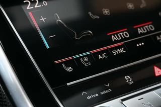 Audi SQ8 Audi SQ8 4.0 TDI |PANORAMADAK|B&O|TREKHAAK|CARBON|CARPLAY - afbeelding nr 20