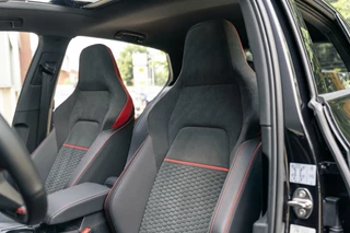 Volkswagen Golf Volkswagen Golf 2.0 TSI GTI Clubsport Pano HK DSG LED HUD - afbeelding nr 32
