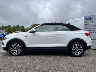 Volkswagen T-Roc Volkswagen T-Roc Cabrio 1.5 TSI Style 150pk Automaat | Adaptieve Cruise | Stoelverwarming | Digitale Cock pit | Dealer onderhouden | Dodehoeksensoren - afbeelding nr 4