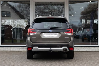 Subaru Forester Subaru Forester 2.0i e-BOXER First Edition | Trekhaak | Navigatie | 1e eigenaar - afbeelding nr 5