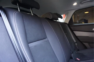 Land Rover Range Rover Velar Land Rover Range Rover Velar 2.0 P400e * Black on Black * Privacy glass 20inch * Aktieprijs - afbeelding nr 24