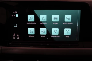 Volkswagen Golf Volkswagen Golf 1.5 TSI Life Business (STOELVERWARMING, NAVIGATIE, ELEKTR STOELEN, DIGITAAL DASHBOARD, PARKEERSENSOREN, NL-AUTO) - afbeelding nr 18