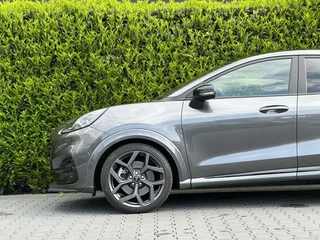 Ford Puma Ford Puma 1.5 EcoBoost ST-X, PERFORMANCE PACK, LEDER/ALCANTARA, CRUISE, NAVI, STOEL/STUURVERWARMING, ECC-AIRCO, CAMERA, PARKEERSENSOREN, LICHTMETAAL 19
