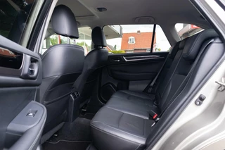 Subaru Outback Subaru Outback 2.5i CVT Premium | Eyesight | Navigatie | Trekhaak | - afbeelding nr 12