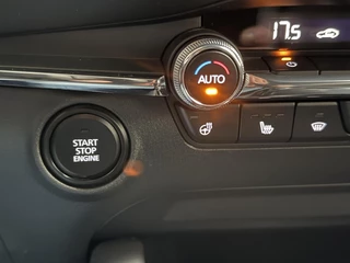 Mazda 3 Mazda 3 2.0 e-SkyActiv-G M Hybrid 122 Comfort met Bose | 18”LMV | LEDER | TRHK | CARPLAY - afbeelding nr 14