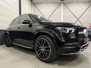 Mercedes-Benz GLE Mercedes-Benz GLE 350 e 4MATIC AMG PANO/22