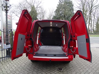 Volkswagen Transporter - afbeelding nr 14