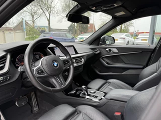 BMW 1 Serie BMW 1-serie 118i M-Sport | Leder | Apple Carplay | Live Cockpit | - afbeelding nr 10
