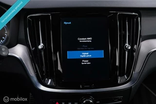 Volvo V60 Volvo V60 2.0 T8 Recharge AWD R-Design | NL auto | DAB+ | CarPlay | Adaptive | Blis | Rijklaar | - afbeelding nr 27