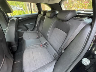 Opel Astra Opel Astra Sports Tourer 1.0 Turbo Business Executive Airco/El.klep/Lichtmetalen velgen - afbeelding nr 32