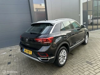 Volkswagen T-Roc Volkswagen T-Roc 1.5 TSI Style digitale klok DSG Als nieuw - afbeelding nr 10