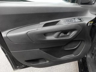Opel Combo Opel Combo 1.5D L1H1 Edition 3-zits Airco Navigatie  Trekhaak parkeersensoren - afbeelding nr 12