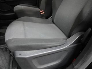 Opel Combo Opel Combo 1.5D 130PK L2H1 Edition Automaat Airco Bluetooh Navi Camera Parkeersensoren - afbeelding nr 11