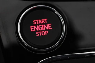SEAT Leon SEAT Leon 1.5 TSI FR Ultimate Edition Black | Panoramadak |  Stoelverwarming | BEATS Pack | Carplay | Adaptive cruise | Navigatie | Keyless | Full LED - afbeelding nr 30