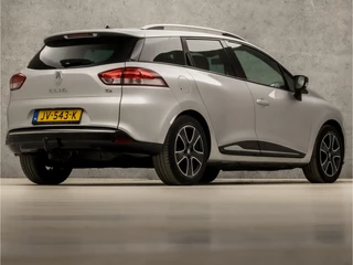 Renault Clio (NAVIGATIE, TREKHAAK, PARKEERSENSOREN, SPORTSTOELEN, GETINT GLAS, LM VELGEN, BASS REFLEX, CRUISE, NIEUWE APK, NIEUWSTAAT) - afbeelding nr 5