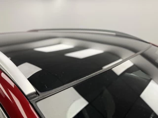 Nissan QASHQAI Nissan Qashqai 1.3 DIG-T Premium Edition Automaat-Trekhaak-Navigatie-Carplay-Cr.contr-Clima-360Camera-Lm.18