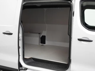 Opel Vivaro Opel Vivaro 2.0 BlueHDi L2 145PK Automaat Airco Navi Cruise Trekhaak Carplay - afbeelding nr 39